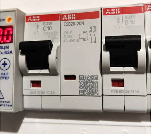ABB ESB20-20 мы не рекомендуем для мастер-выключателя в случае наличия LED-освещения